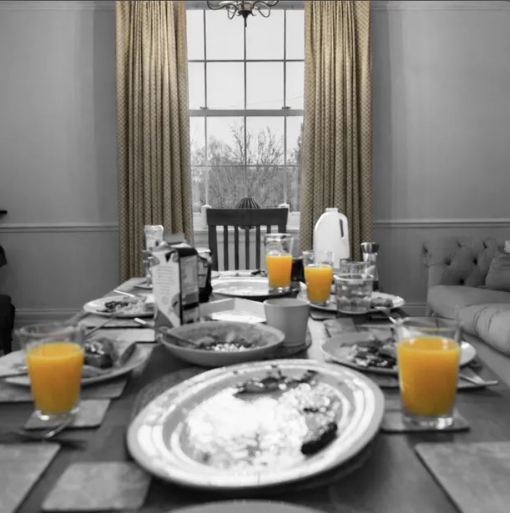 Thursday Morning – Unit 17